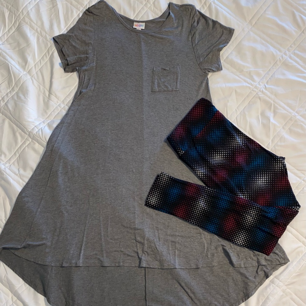 EUC LuLaRoe Medium Carly & T/C leggings